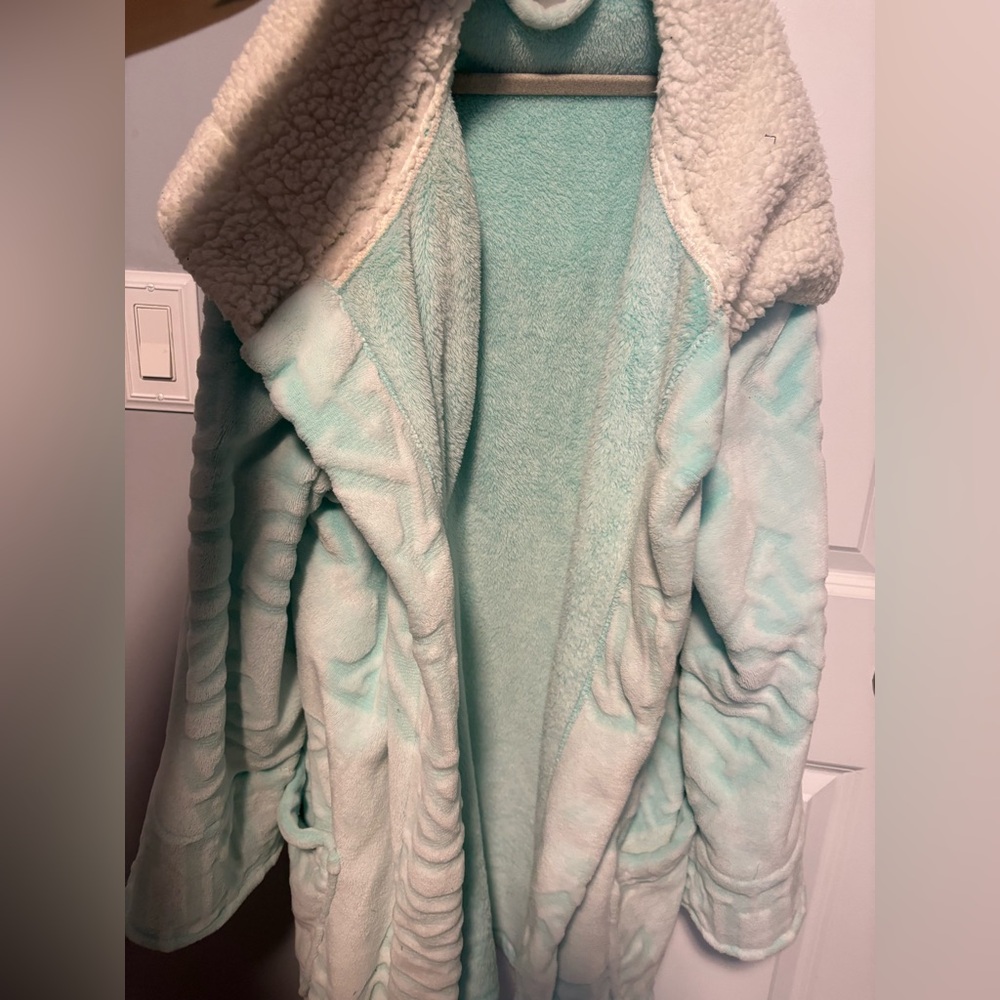 Victoria's Secret Mint Green Plush Robe